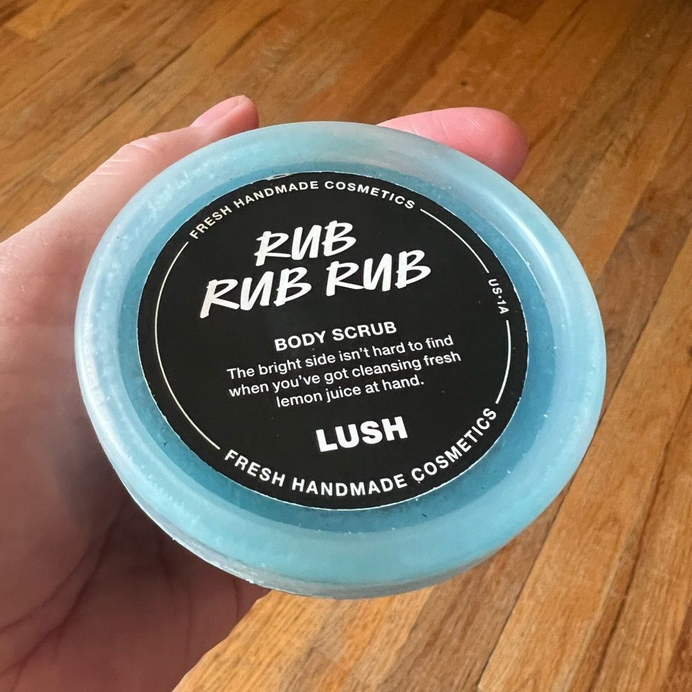 Lush RUB RUB RUB Body Salt Scrub 4.5 oz - Picture 3 of 8